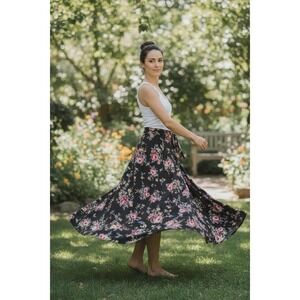 Black Floral Print Maxi Skirt 100% Polyester S Wrap Flowy Split Boho Cottagecore